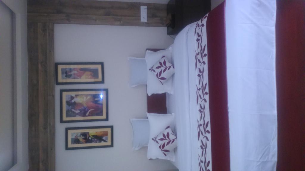 Breeze Hotel Siliguri Eksteriør bilde