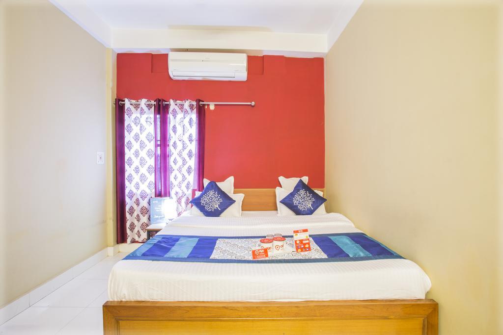 Breeze Hotel Siliguri Rom bilde