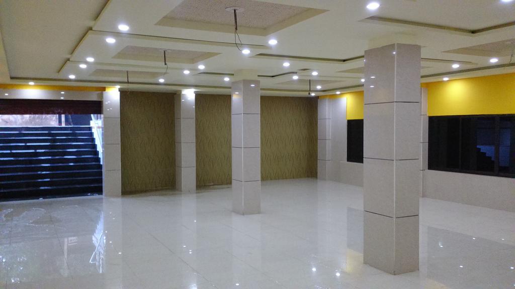 Breeze Hotel Siliguri Eksteriør bilde