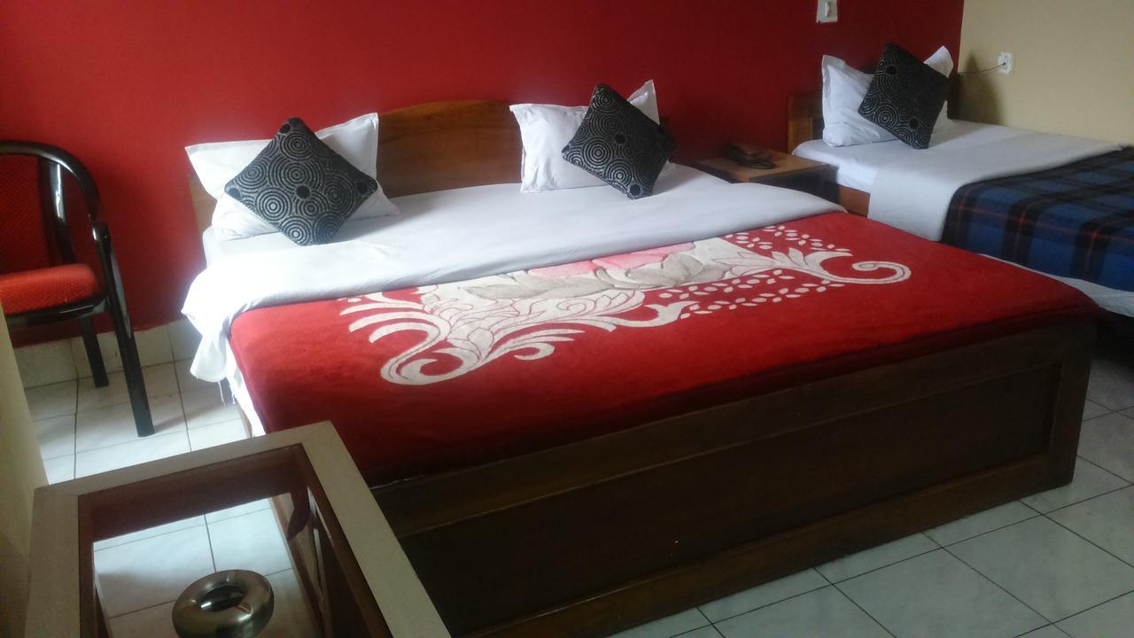 Breeze Hotel Siliguri Eksteriør bilde